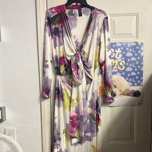 Floral Long Sleeve Dress with Tie Front Size XL